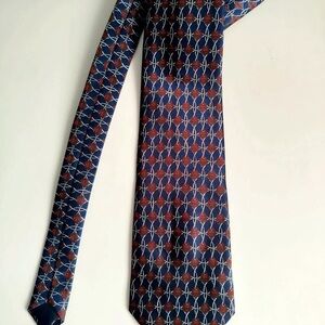 Elegant Blue and Red Patterned Men's Tie